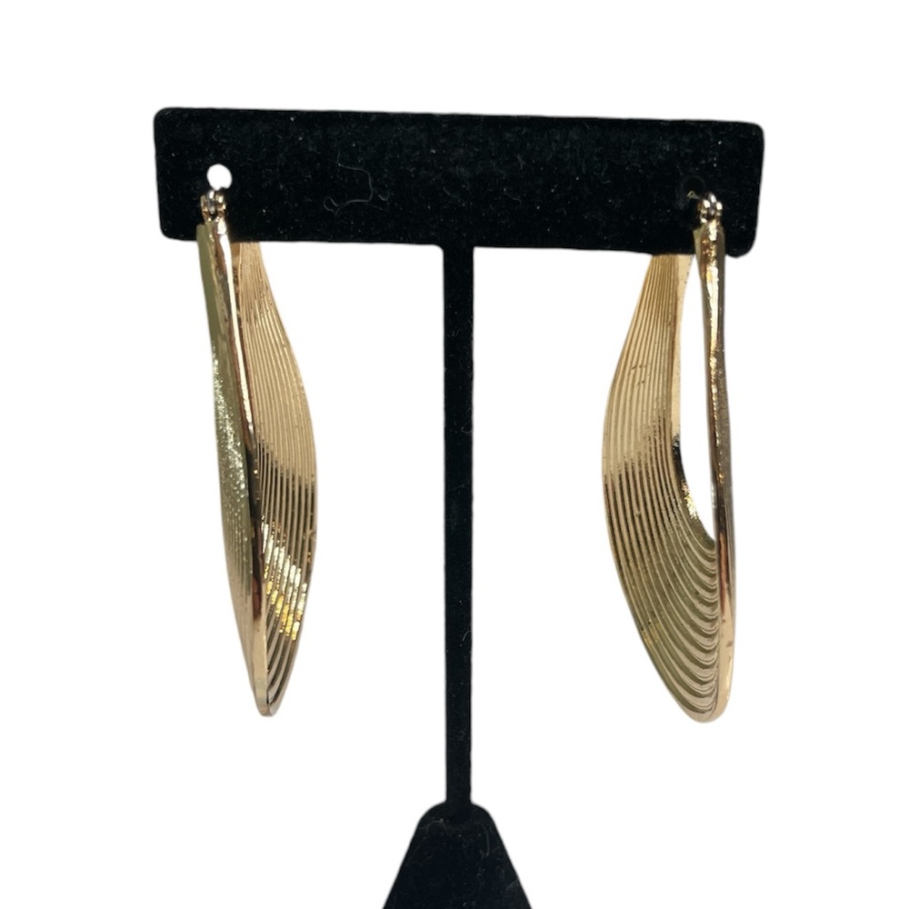 NWT 3 for $20 Bold Gold Ribbed Teardrop Statement Earrings “you pick 3” - Picture 2 of 7